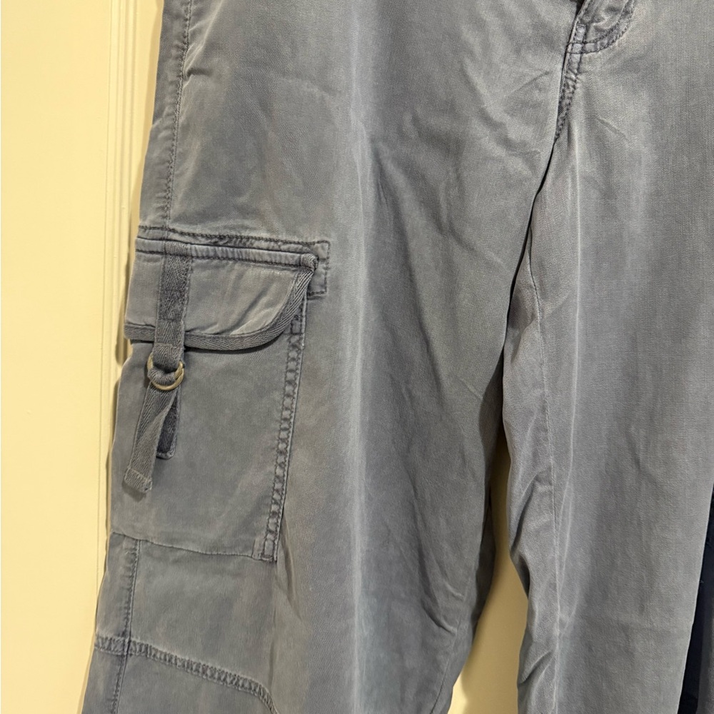 NWT Women’s American Eagle Dreamy Drape Super High-Rise Baggy Wide-Leg Pants - Picture 3 of 7
